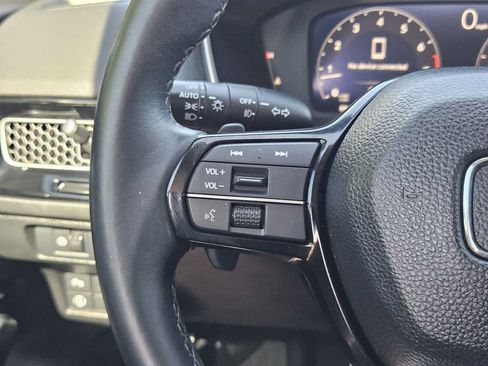 Used 2024 Honda Civic Touring image 28