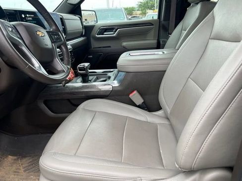 Used 2022 Chevrolet Silverado 1500 LTZ AWD/4WD image 10