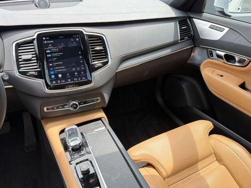 Certified 2023 Volvo XC90 T8 Ultimate w/ Lounge Package AWD/4WD image 27