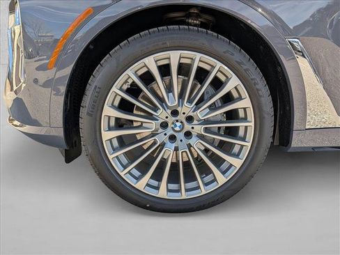 New 2026 BMW X7 xDrive40i w/ Executive Package image 9