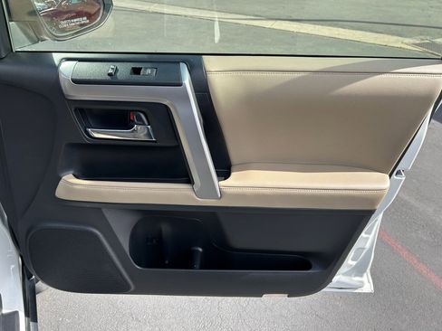 Certified 2023 Toyota 4Runner SR5 Premium AWD/4WD image 29
