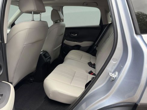 New 2026 Honda HR-V EX-L image 17