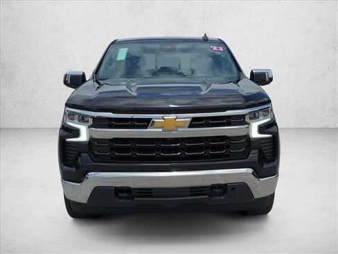 Used 2023 Chevrolet Silverado 1500 LT w/ Safety Package RWD image 2