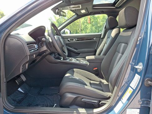 Used 2026 Honda Civic Sport image 13