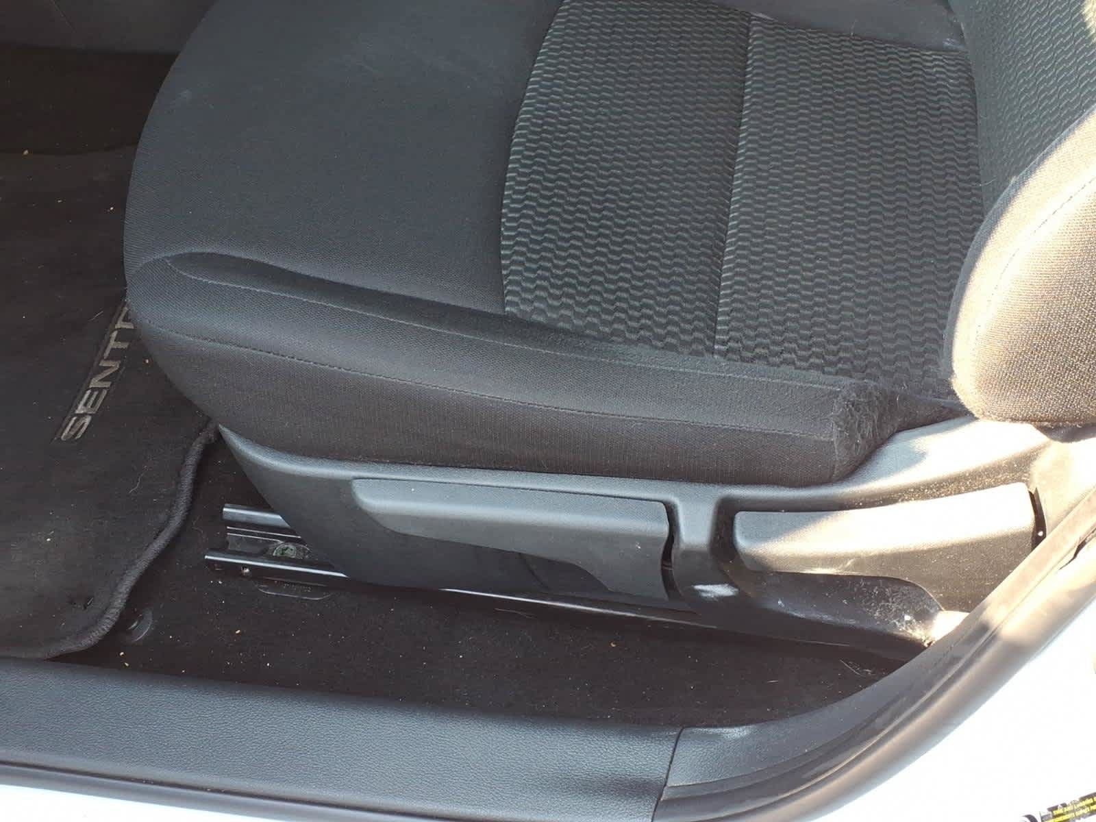Used 2022 Nissan Sentra S FWD image 13