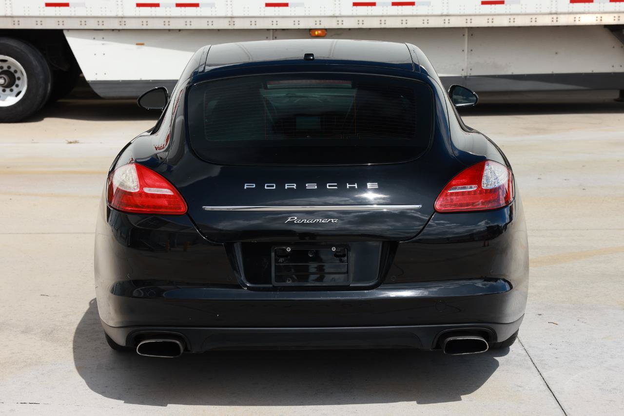 Used 2013 Porsche Panamera image 9