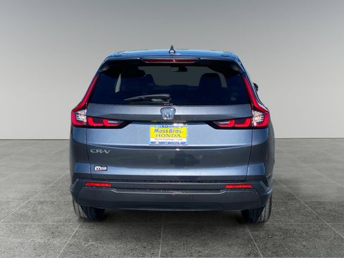 Used 2025 Honda CR-V LX image 4