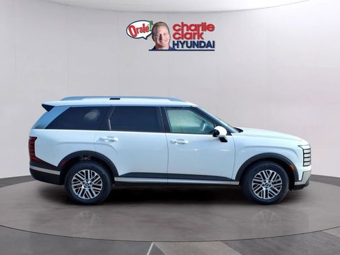 New 2026 Hyundai Palisade SEL FWD image 6