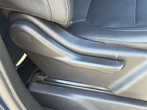 Used 2021 Chevrolet Silverado 1500 LT Trail Boss w/ Convenience Package II image 34