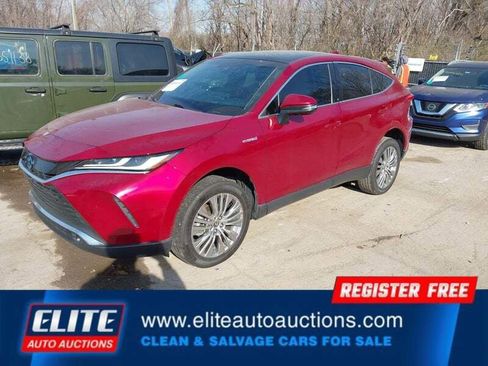 Used 2021 Toyota Venza Limited w/ Advanced Technology Package AWD/4WD image 4
