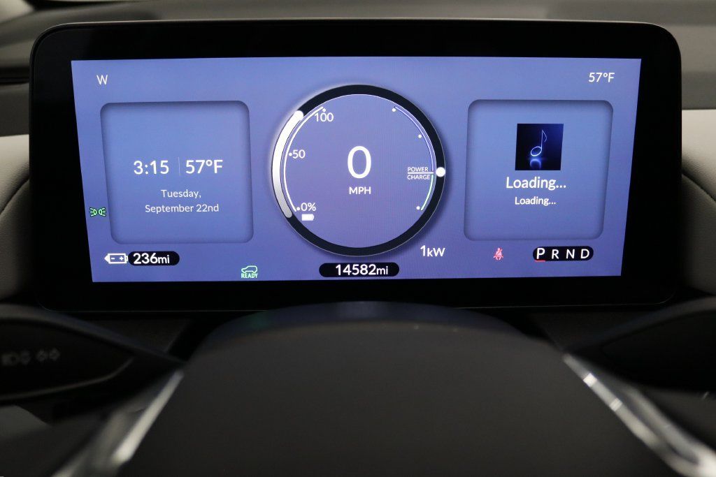Used 2024 Honda Prologue Touring image 3