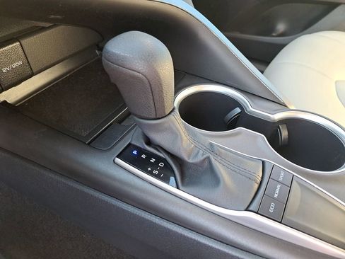 Certified 2024 Toyota Camry LE image 24