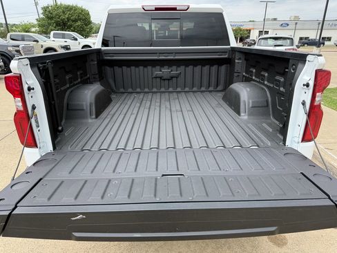 Used 2025 Chevrolet Silverado 1500 LT Trail Boss w/ LT Trail Boss Premium Package image 29