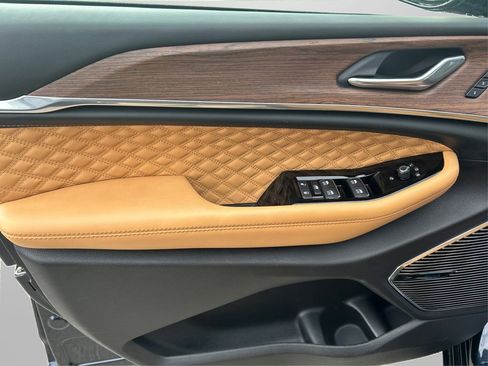 Used 2024 Jeep Grand Cherokee L Summit w/ Advanced Protech Group IV image 22