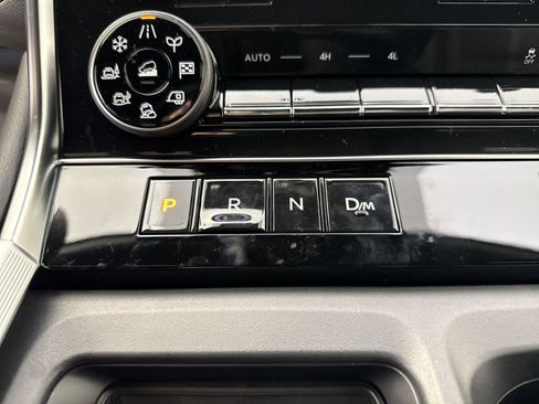 New 2026 Nissan Armada SL image 17