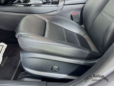 Used 2020 Mercedes-Benz CLA 250 image 24