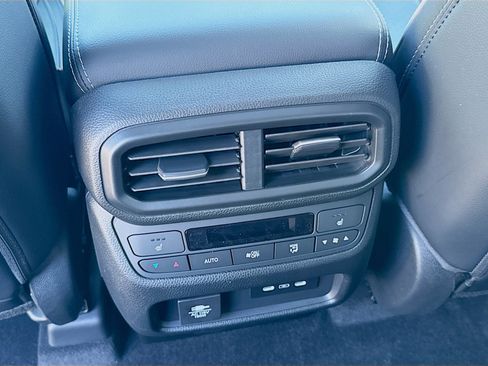 New 2025 Honda Pilot Elite image 21