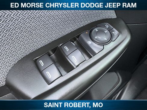 Used 2021 Chevrolet TrailBlazer LT w/ Convenience Package AWD/4WD image 19