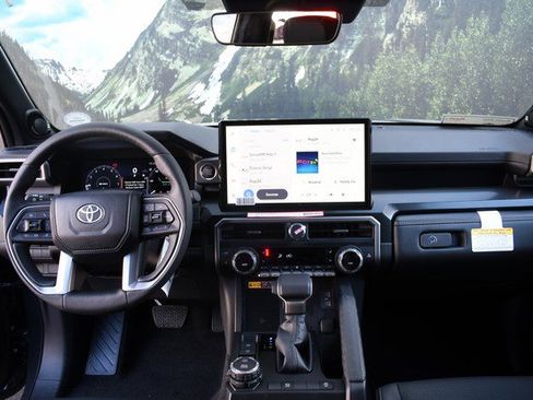 New 2025 Toyota 4Runner Limited image 9