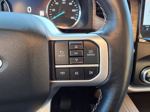 Used 2024 Ford Expedition Max Limited image 21