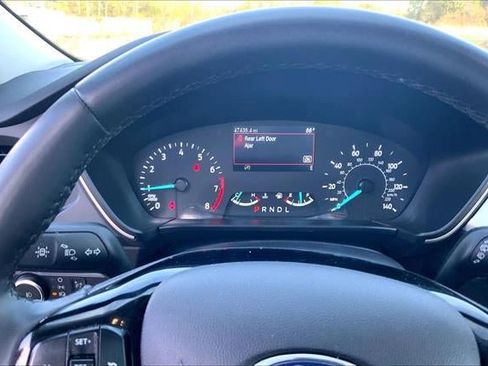 Used 2022 Ford Escape SEL image 19