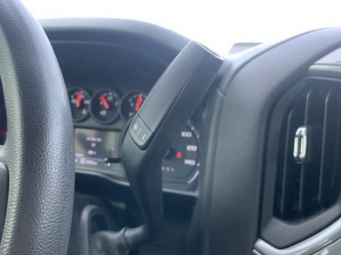 Used 2019 Chevrolet Silverado 1500 Custom w/ Custom Value Package AWD/4WD image 25