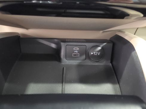 Used 2022 Ford Escape Titanium AWD/4WD image 26