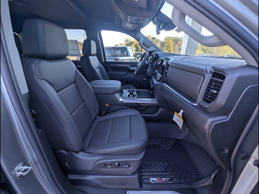 New 2026 Chevrolet Silverado 2500 LTZ w/ Trail Boss Package AWD/4WD image 16