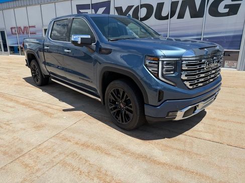 New 2026 GMC Sierra 1500 Denali w/ Denali Reserve Package AWD/4WD image 2