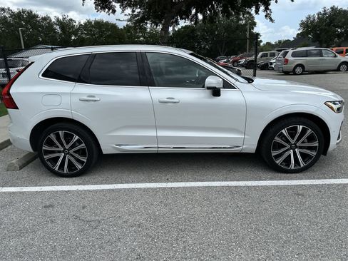 Used 2023 Volvo XC60 B5 Ultimate w/ Protection Package Premier FWD image 10