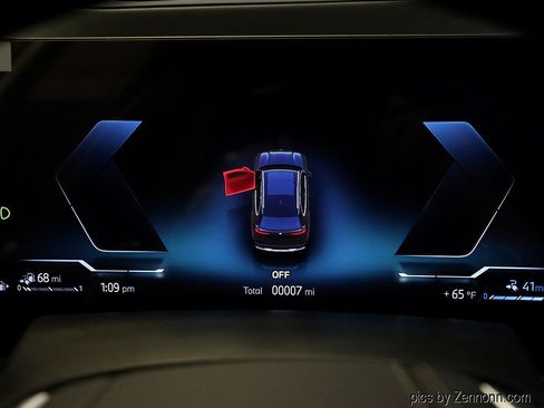 Used 2026 BMW X5 xDrive50e image 17