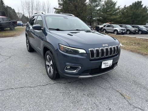 Used 2020 Jeep Cherokee Limited AWD/4WD image 7