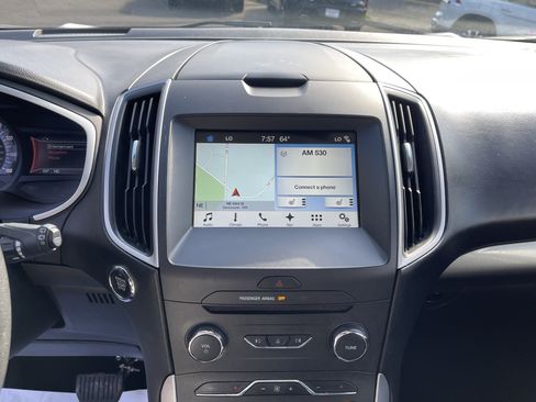 Used 2018 Ford Edge SEL w/ Equipment Group 201A AWD/4WD image 24