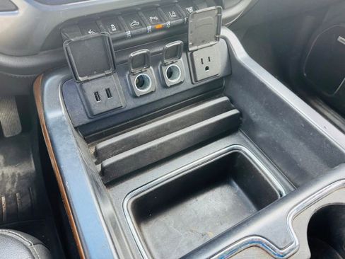 Used 2019 Chevrolet Silverado 3500 LTZ w/ Duramax Plus Package image 20