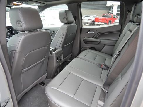 New 2026 GMC Canyon Elevation w/ Convenience Package image 30