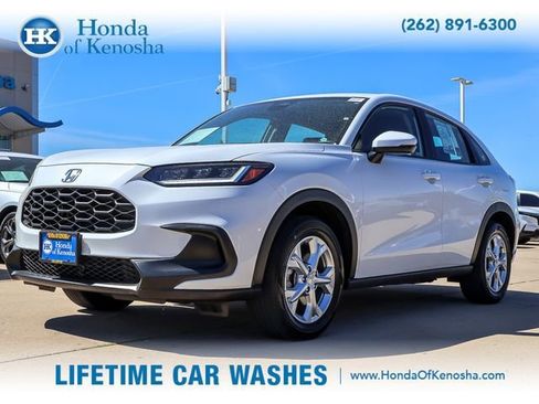 Used 2023 Honda HR-V LX image 1