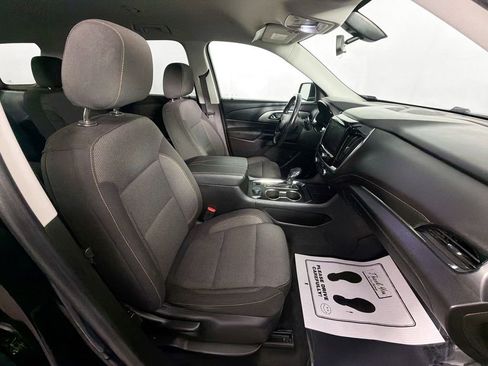 Used 2021 Chevrolet Traverse LT AWD/4WD image 28