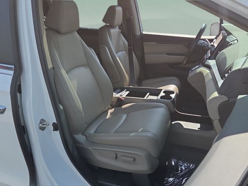 Used 2020 Honda Odyssey EX-L image 17