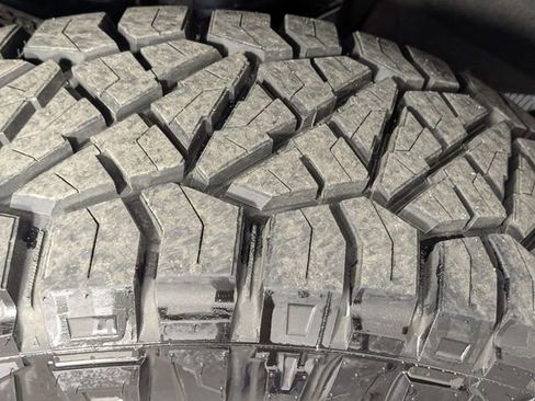 Certified 2024 Chevrolet Silverado 2500 High Country w/ High Country Premium Package image 9