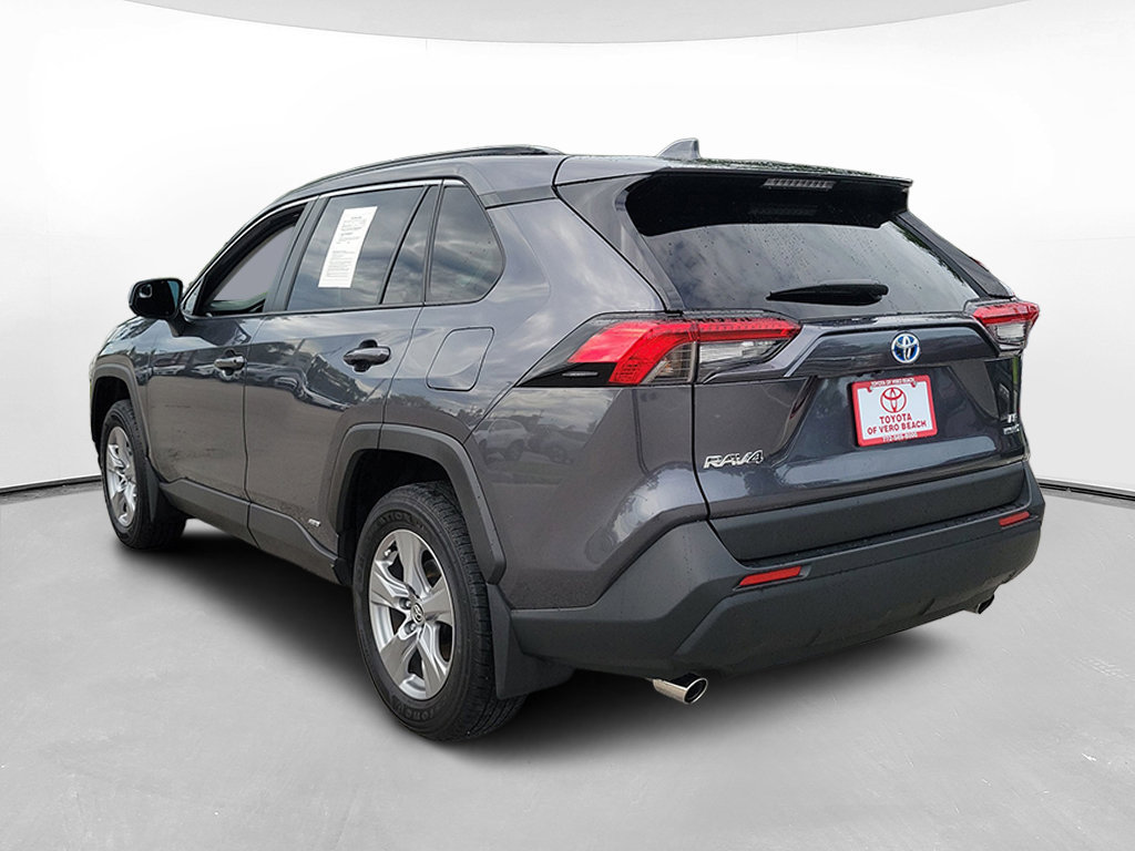 Certified 2024 Toyota RAV4 LE AWD/4WD image 6