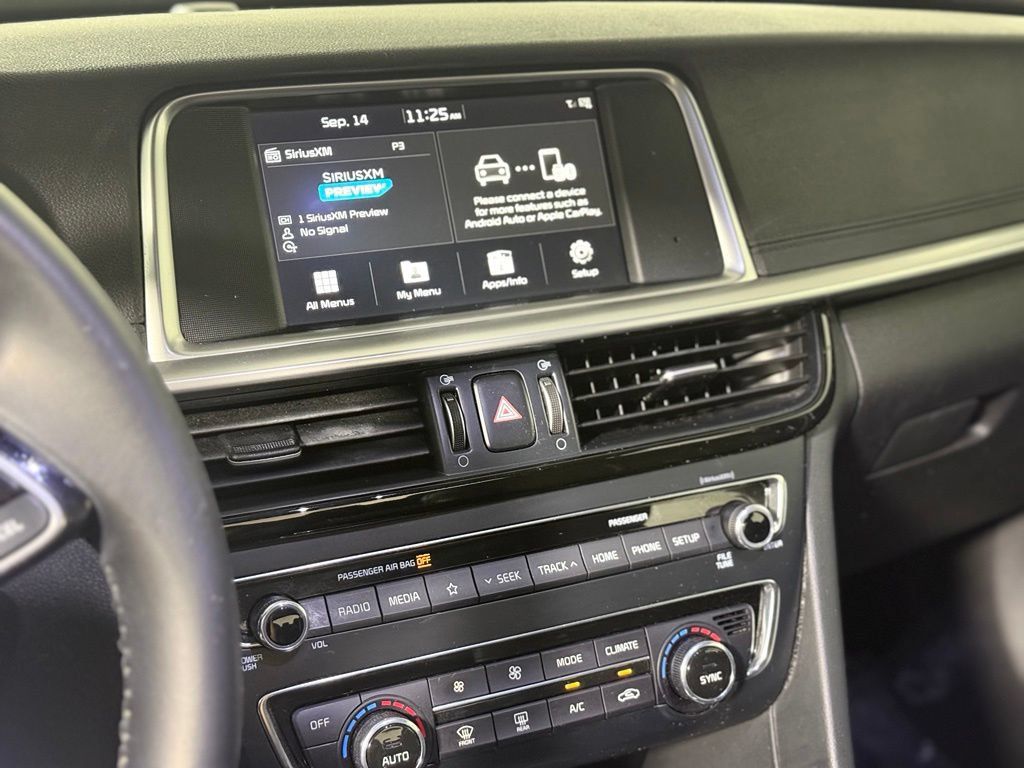 Used 2019 Kia Optima S w/ S Panoramic Sunroof Package FWD image 10