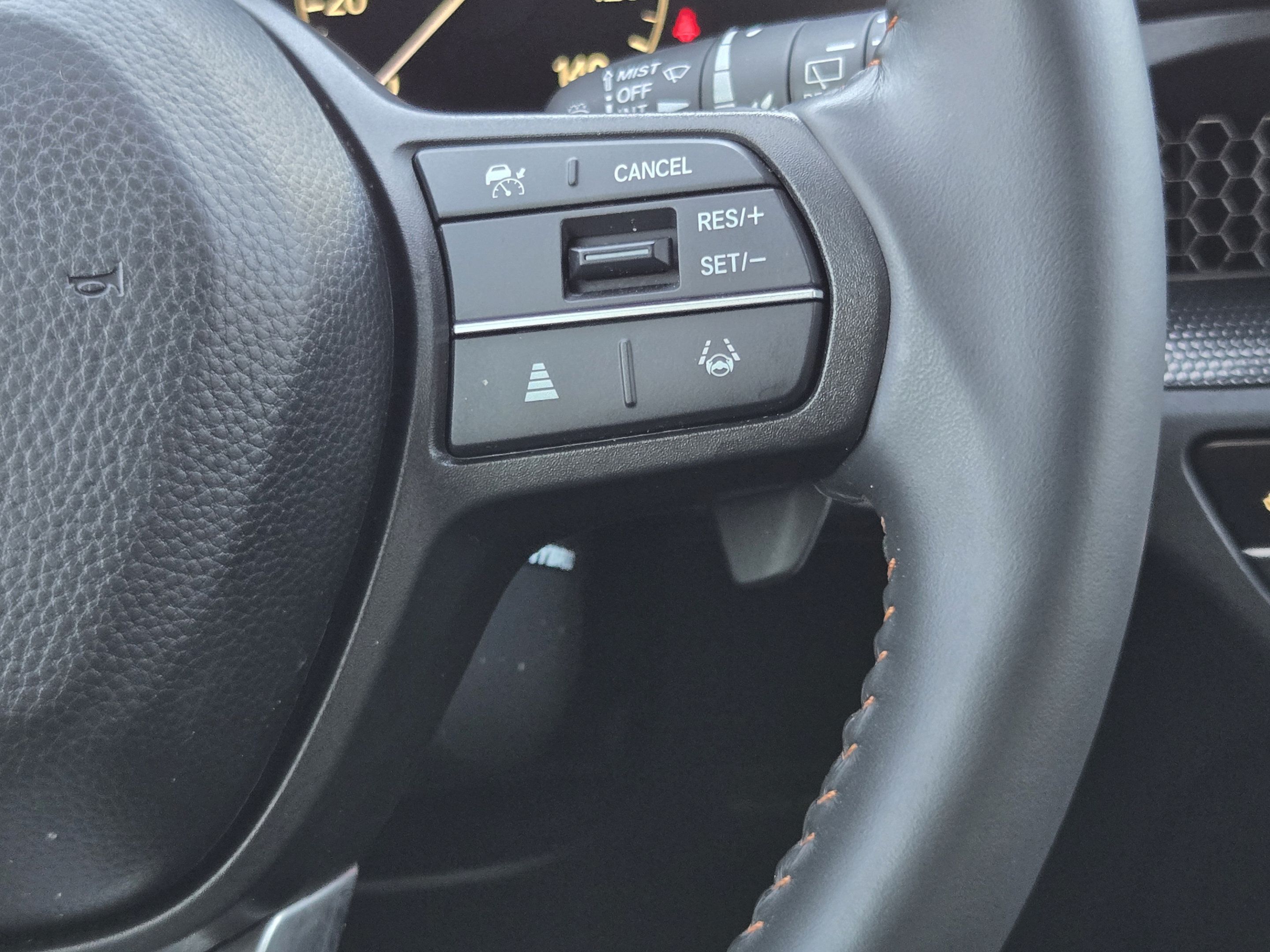 Used 2025 Honda CR-V Sport image 27