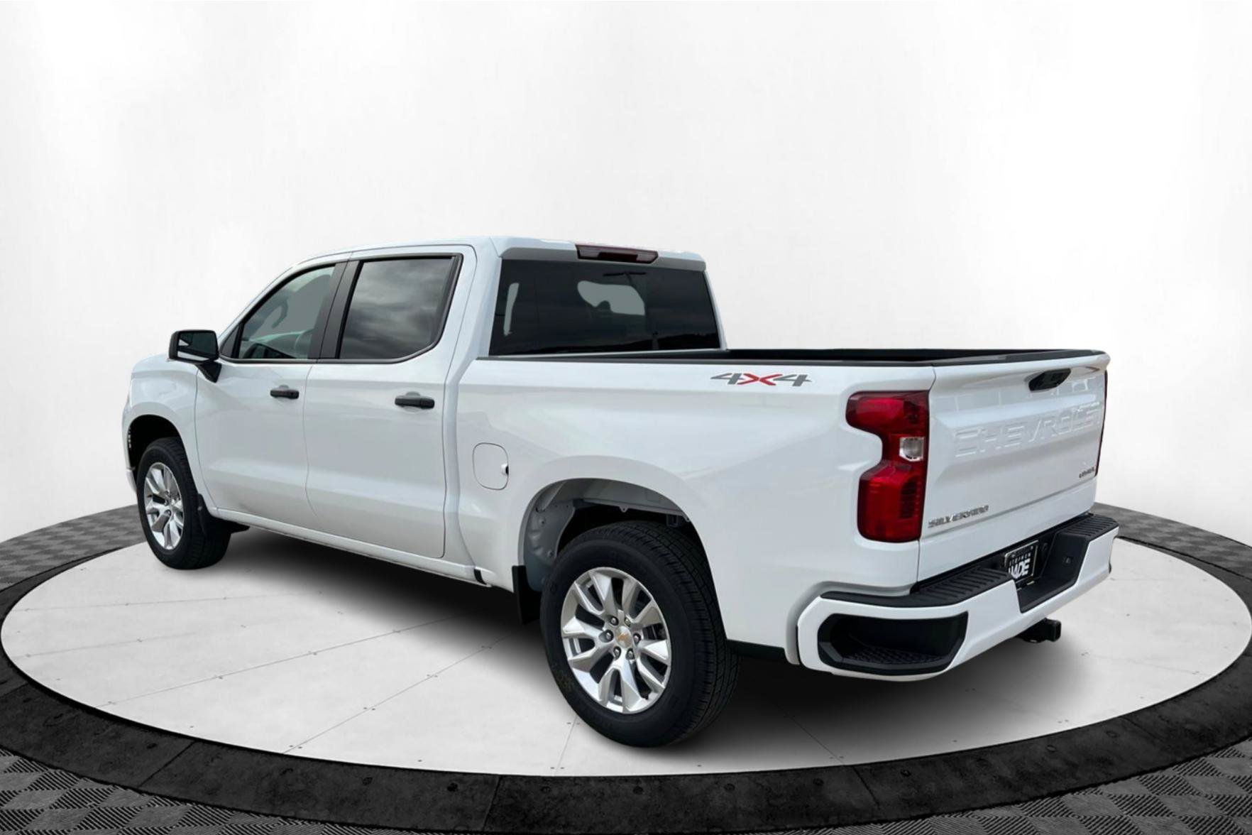 New 2026 Chevrolet Silverado 1500 Custom AWD/4WD image 3