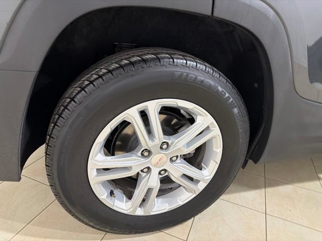 Used 2021 GMC Terrain SLE w/ Driver Convenience Package FWD image 27