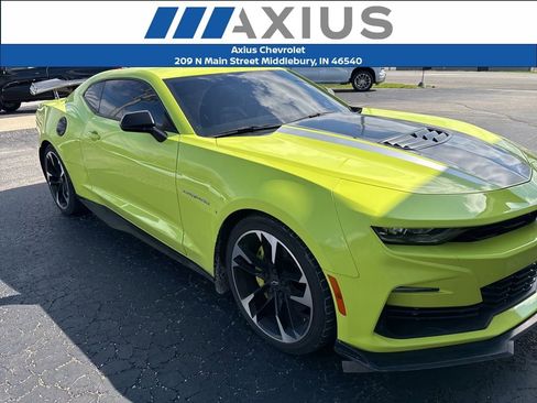 Used 2020 Chevrolet Camaro SS RWD image 1