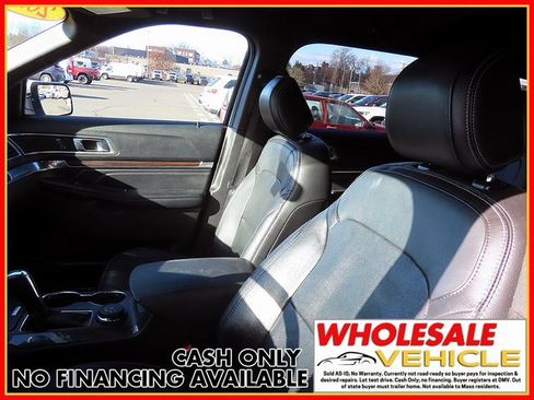 Used 2017 Ford Explorer Limited image 14
