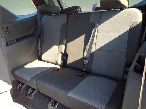 Used 2023 Chevrolet Traverse LT w/ LPO, Floor Liner Package AWD/4WD image 13