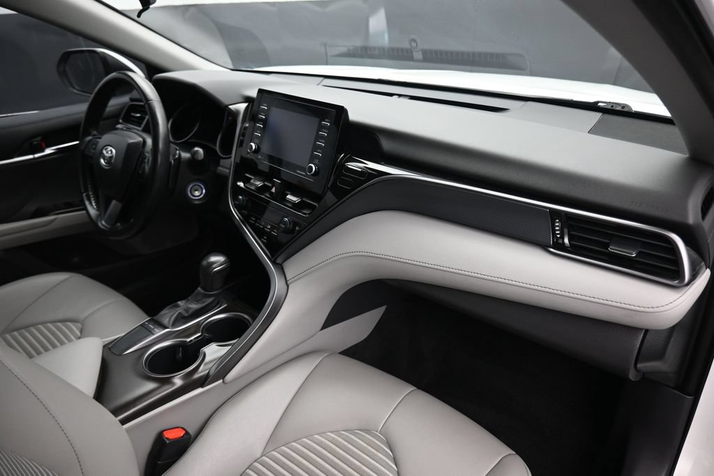Used 2023 Toyota Camry SE FWD image 41