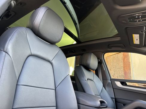 New 2026 Porsche Cayenne image 19