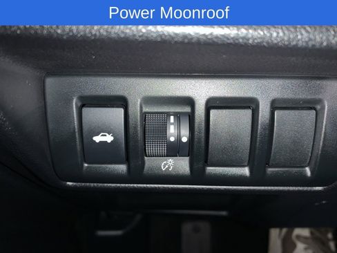 Used 2024 Subaru Legacy Premium image 12